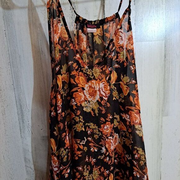 Blush Top  - Picture 2 of 4